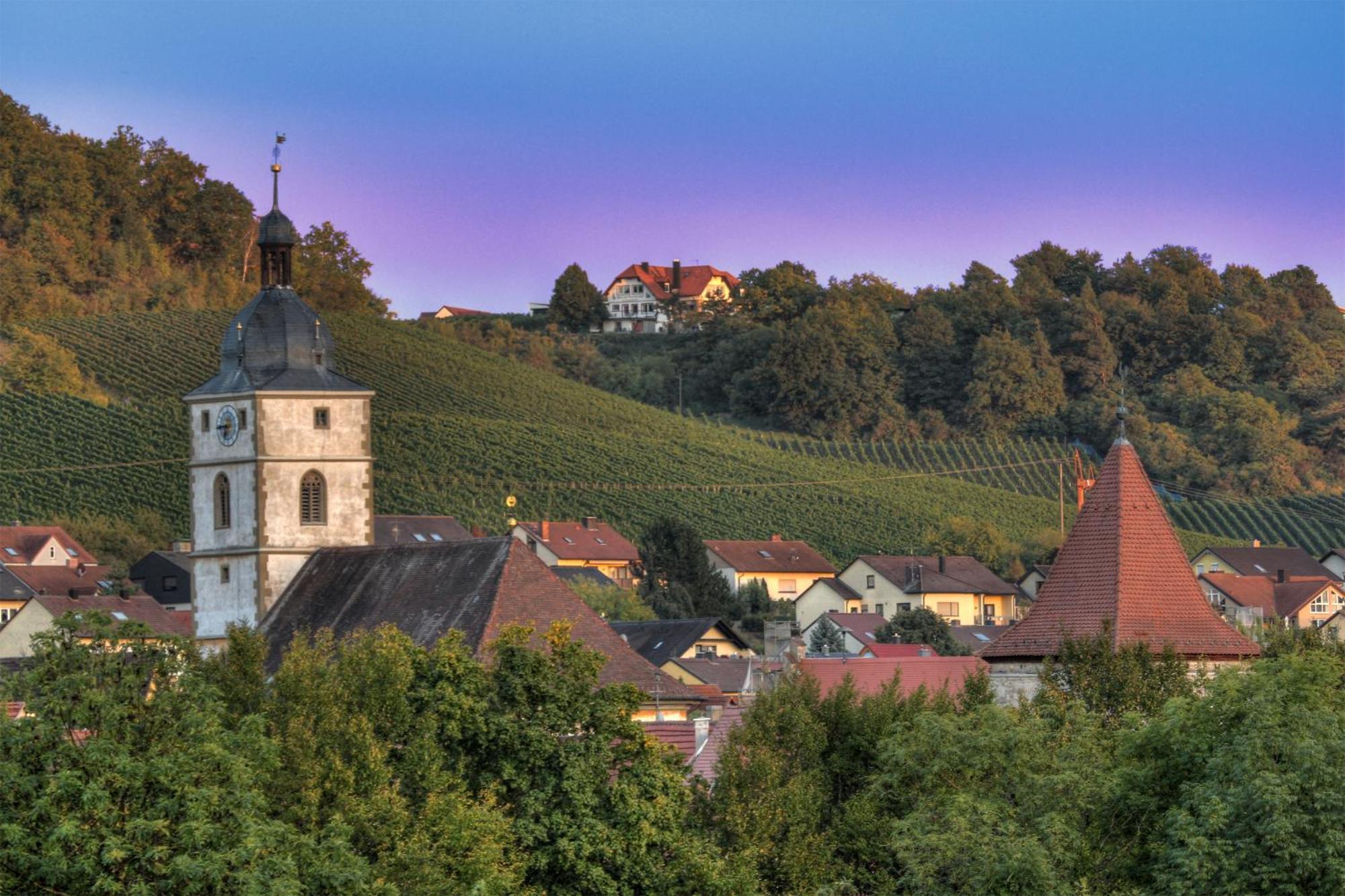 Kirschberghof Gaestehaus Und Weinverkauf Sommerhausen Luaran gambar