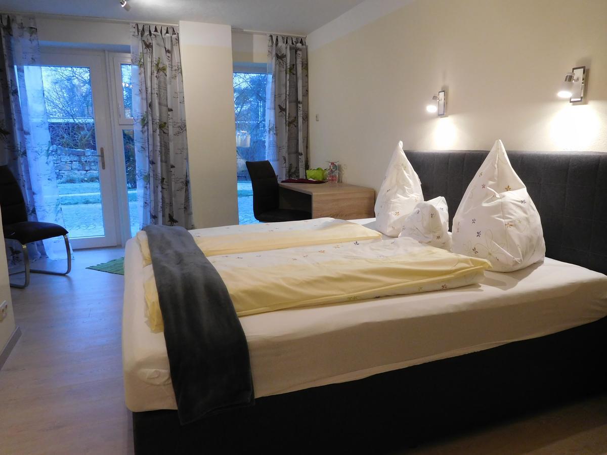 Kirschberghof Gaestehaus Und Weinverkauf Sommerhausen Luaran gambar